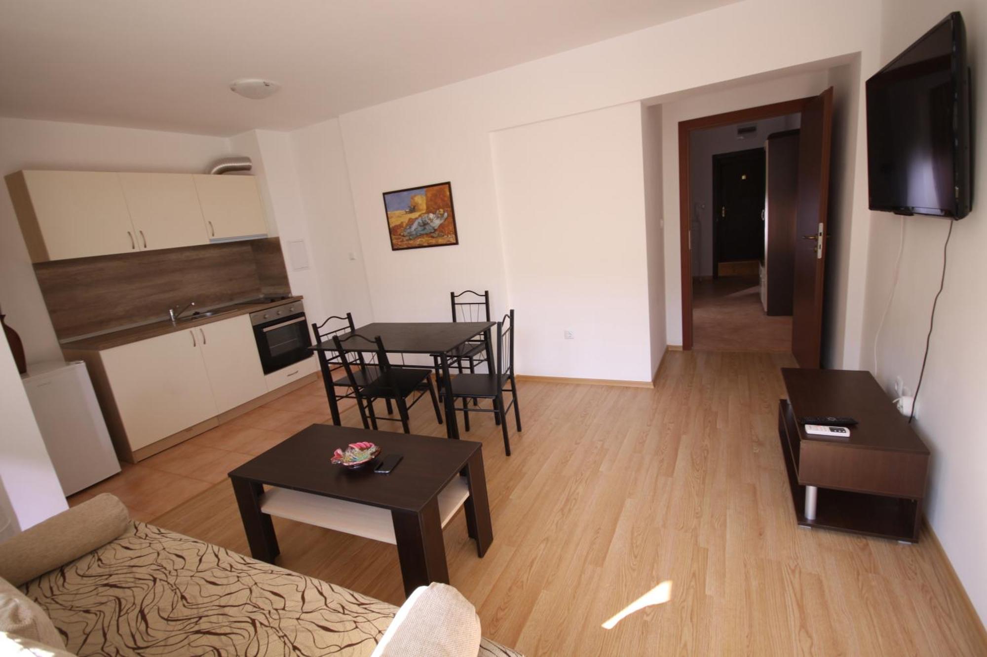 Golden Dunes Primorsko Apartments Rum bild