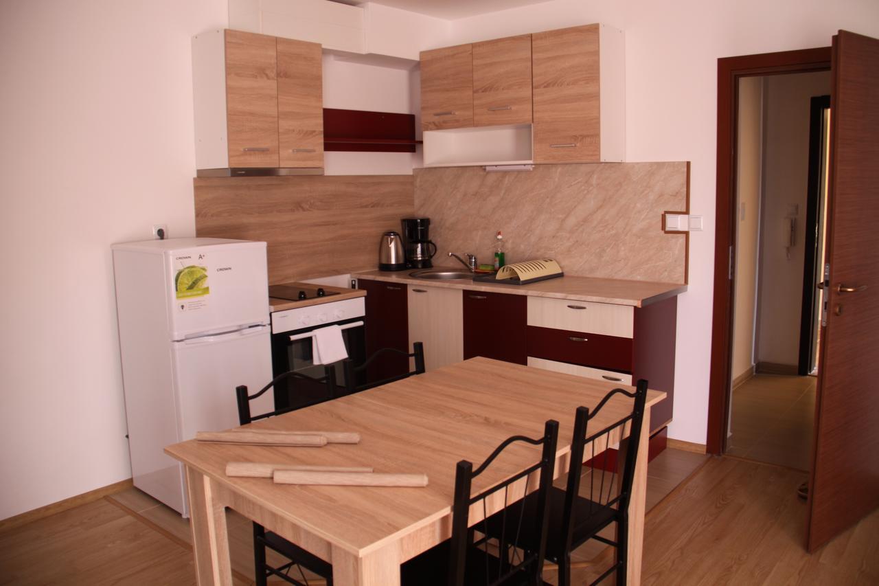 Golden Dunes Primorsko Apartments Exteriör bild