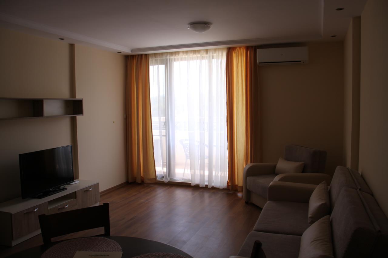 Golden Dunes Primorsko Apartments Exteriör bild