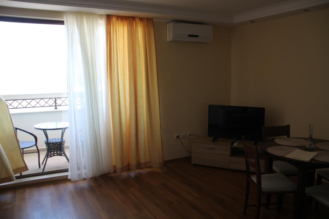 Golden Dunes Primorsko Apartments Exteriör bild